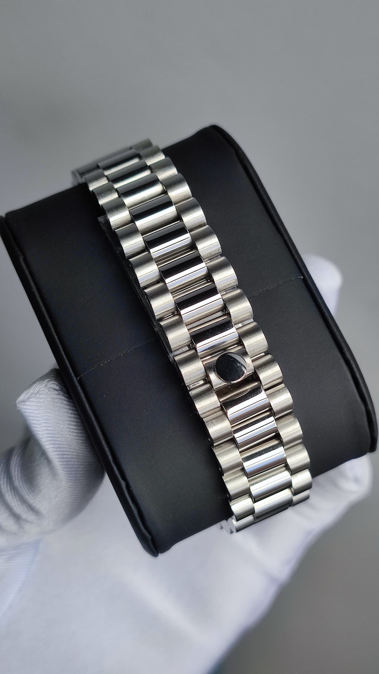 Sky Blue Arabic DayDate Custom Seiko Mod 39MM