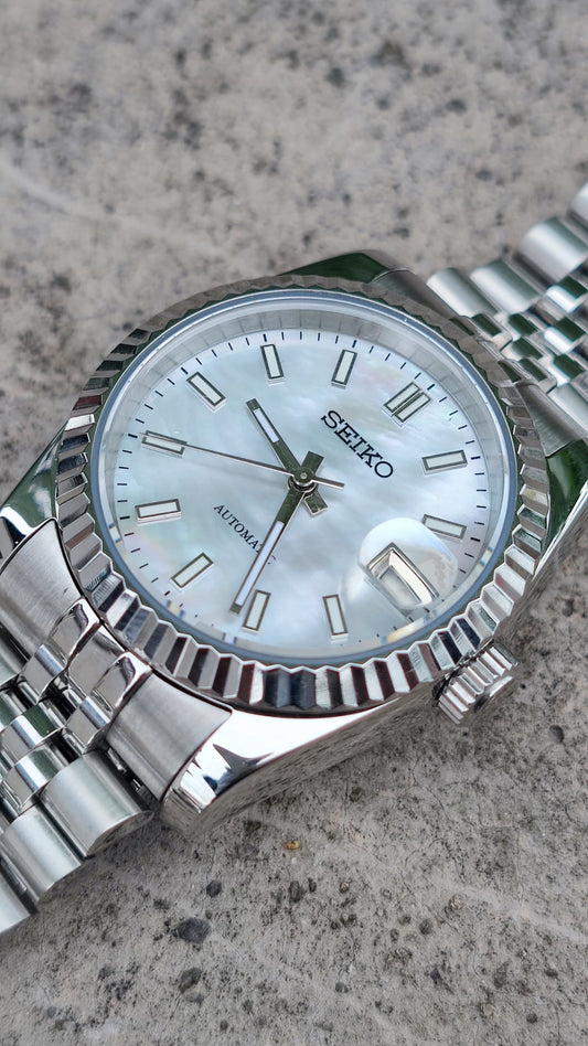 White Pearl Custom Seiko Mod