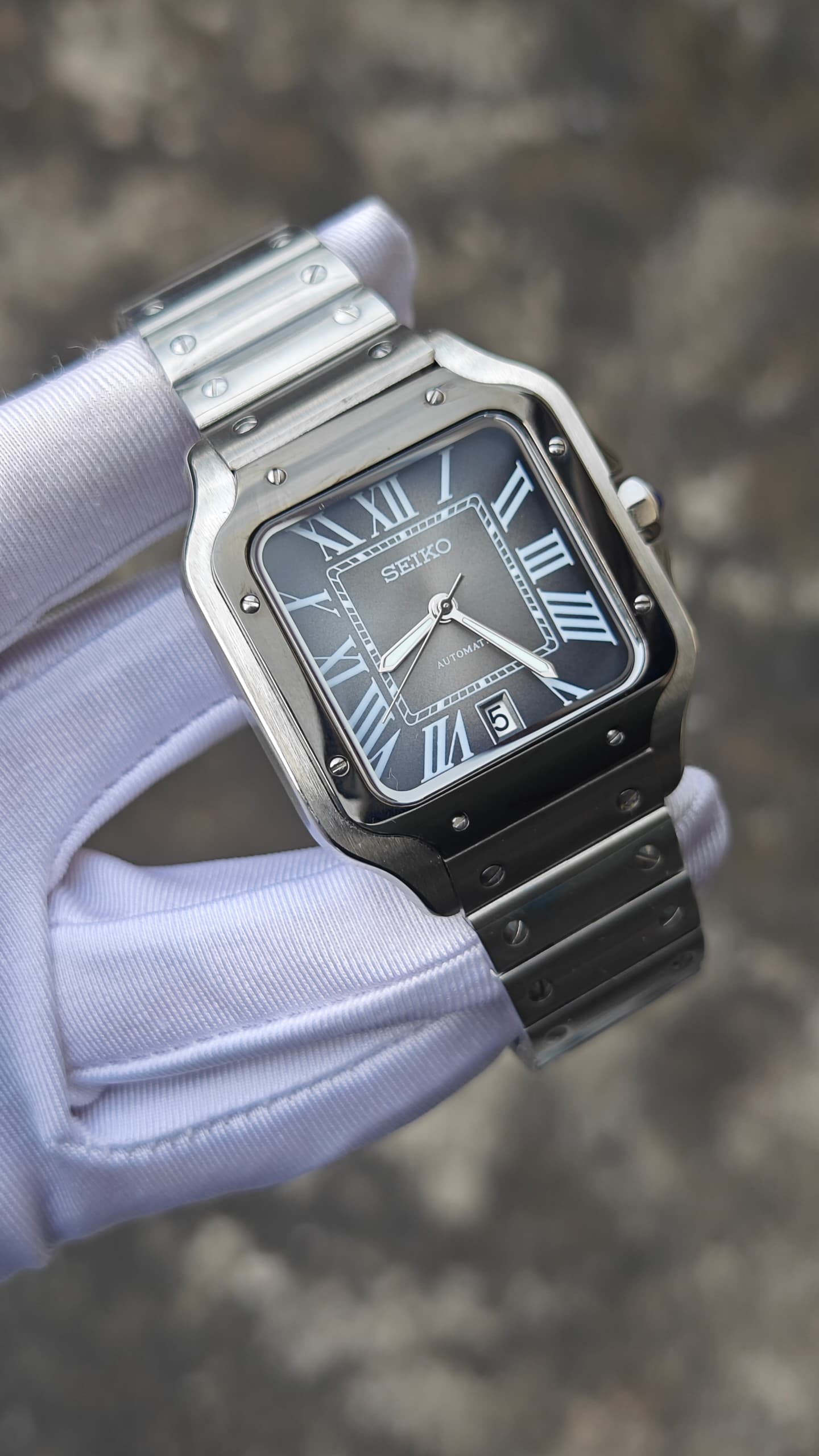 Seiko Graphite Santos Mod