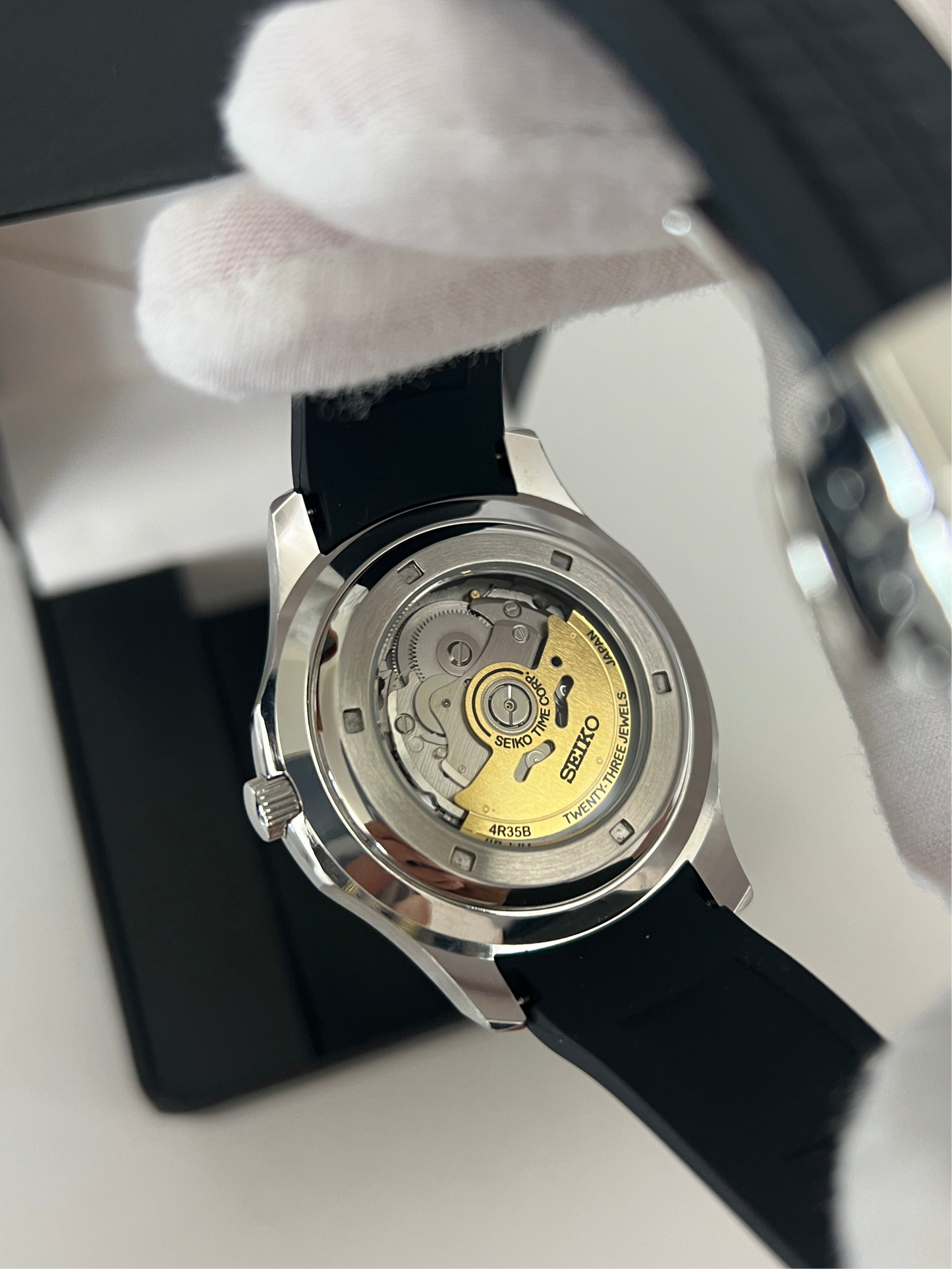 Black Nautilus Custom Seiko Mod