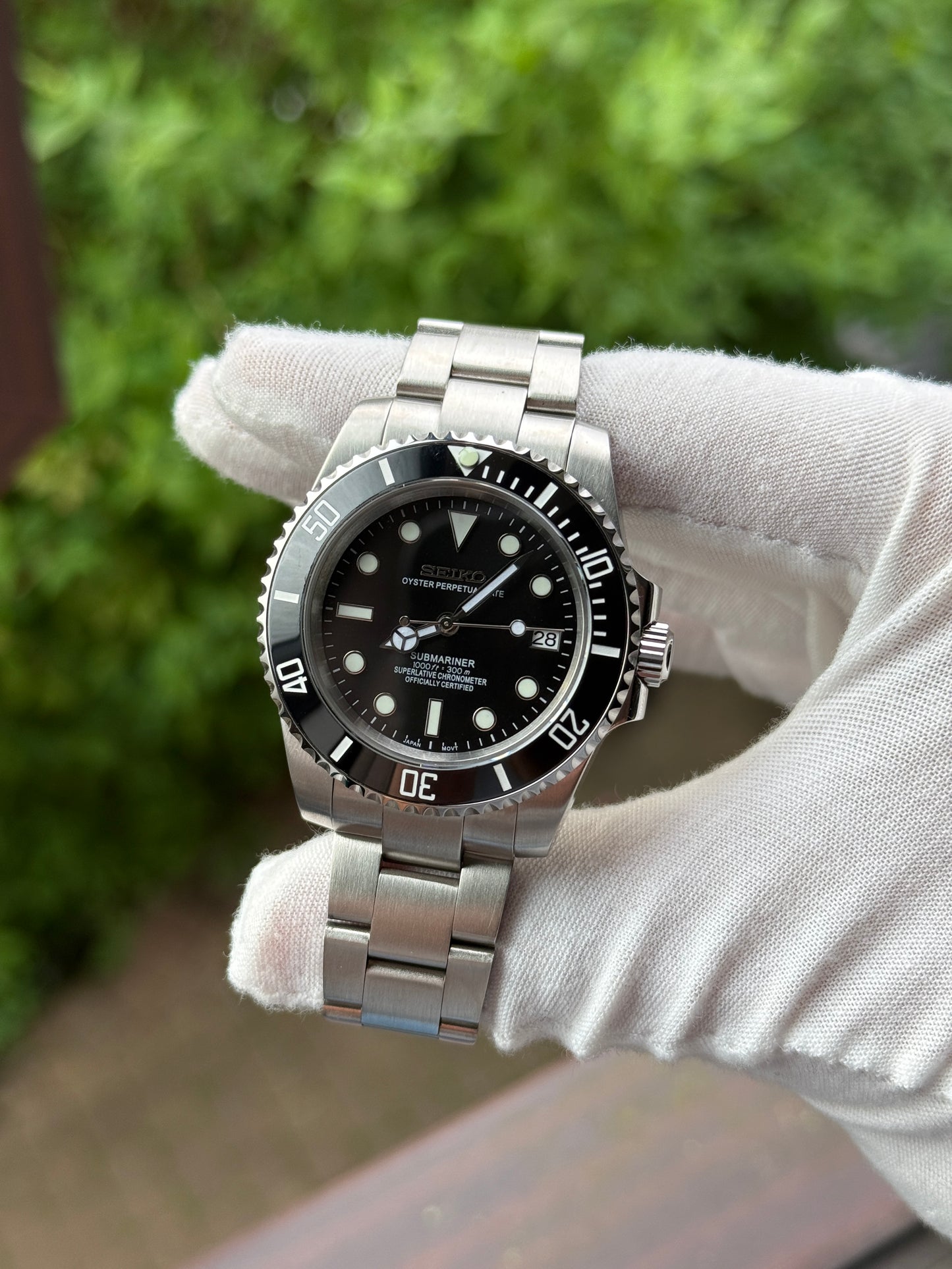 Black Dateless Submariner Custom Seiko Mod