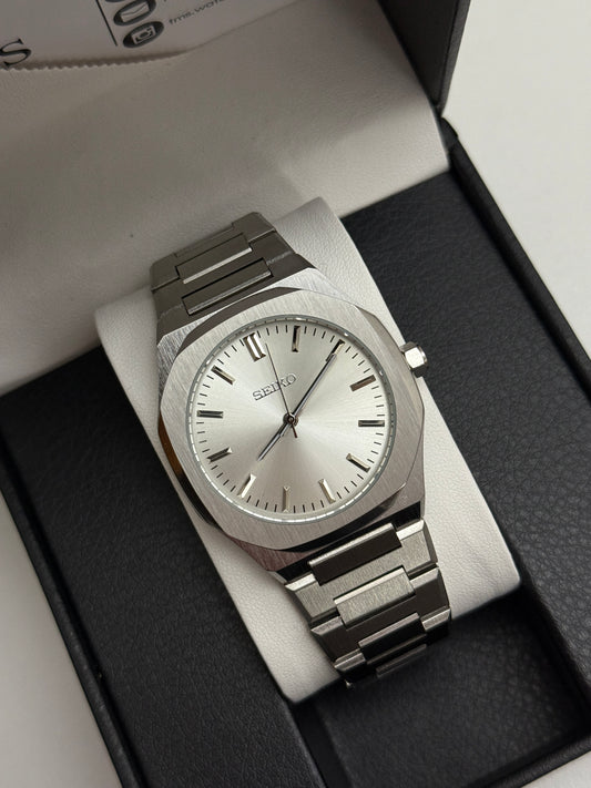 White Seiko Edge Custom Mod (Quartz)