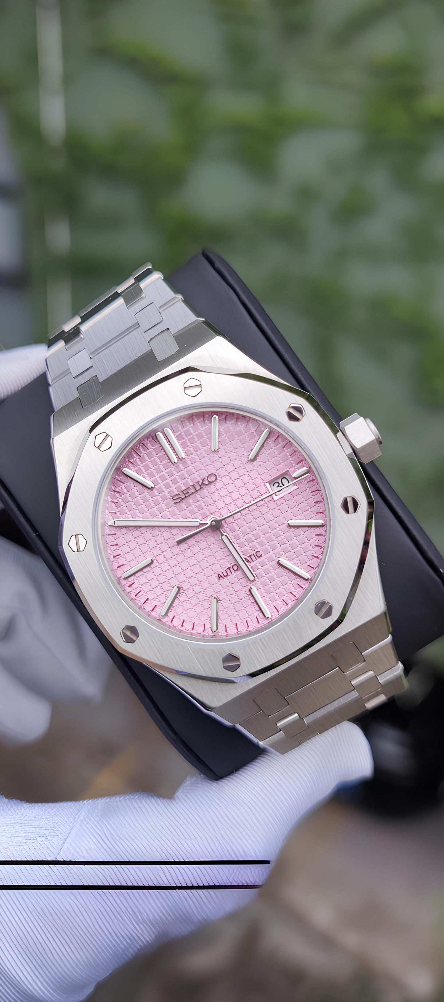 Pink Royal Oak Custom Seiko Mod