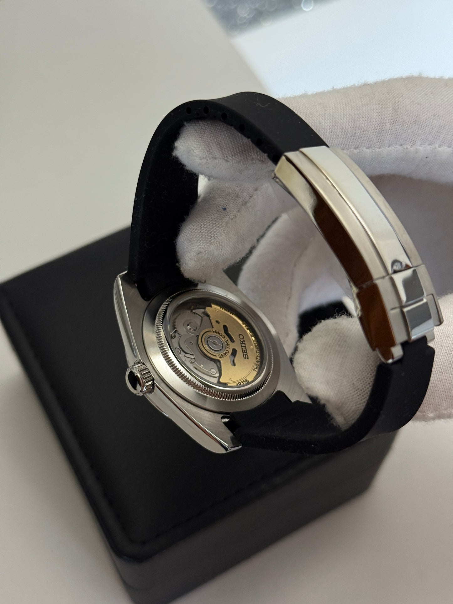 White Textured GS Datejust Mod