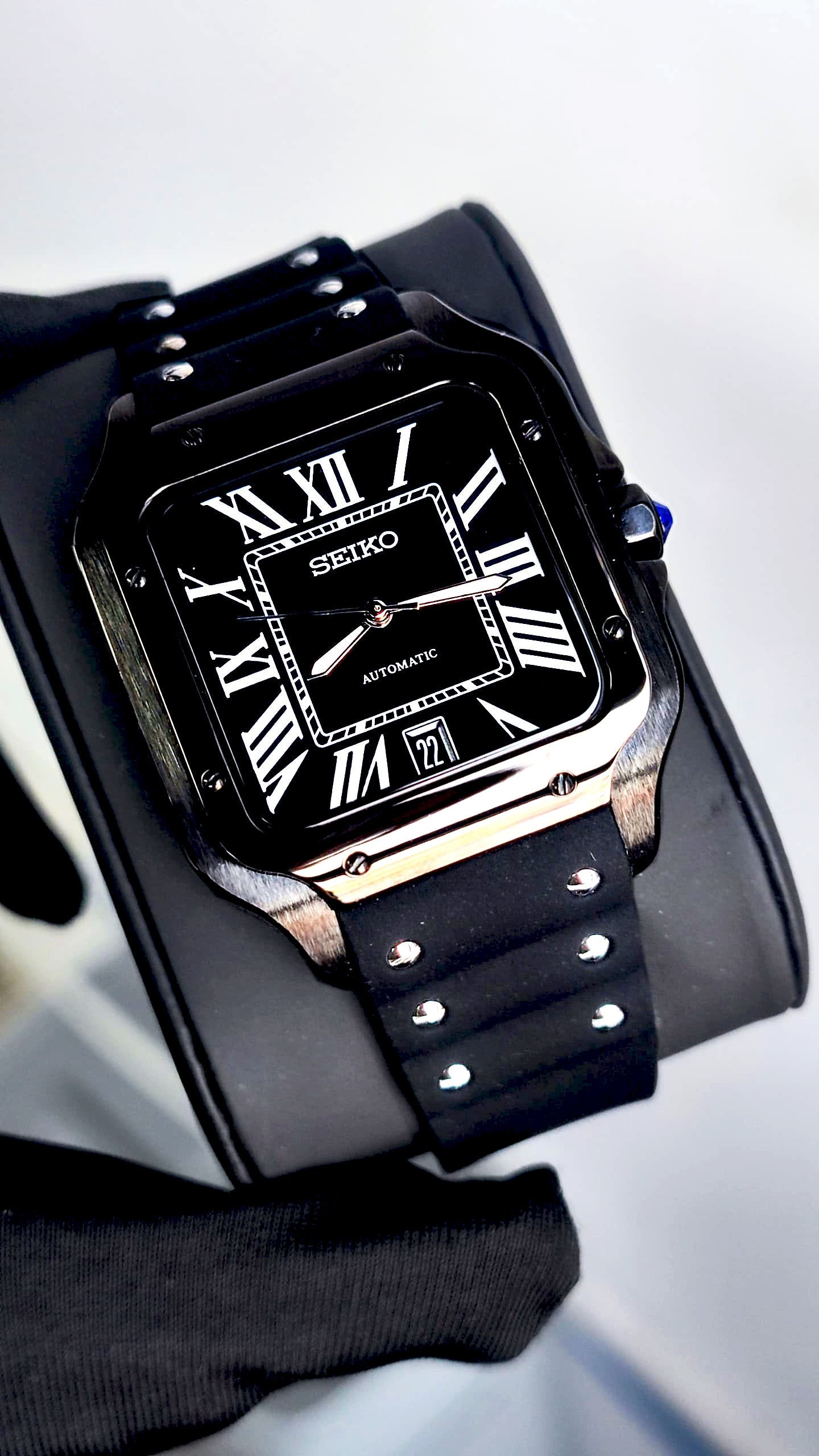Seiko Black Santos Mod