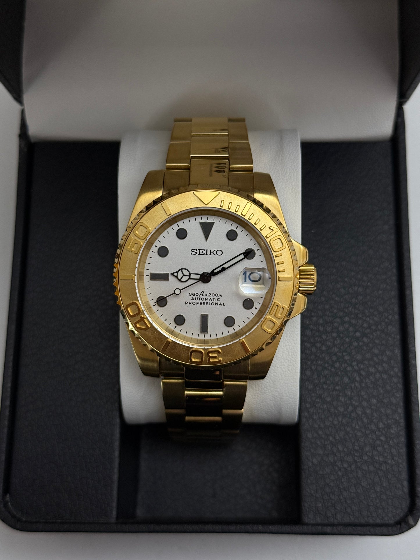 Gold Yacht Master 40 Custom Seiko mod