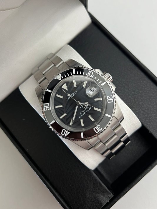 Black Palm Submariner Custom Seiko Mod
