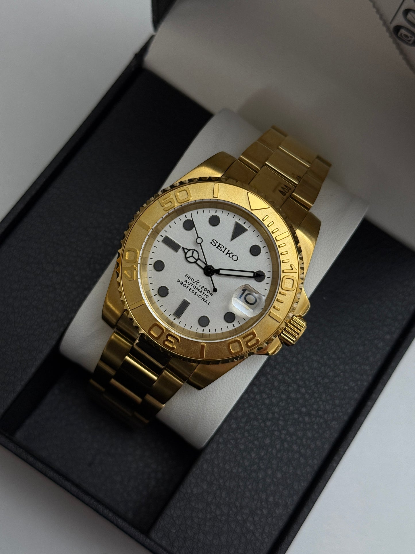 Gold Yacht Master 40 Custom Seiko mod