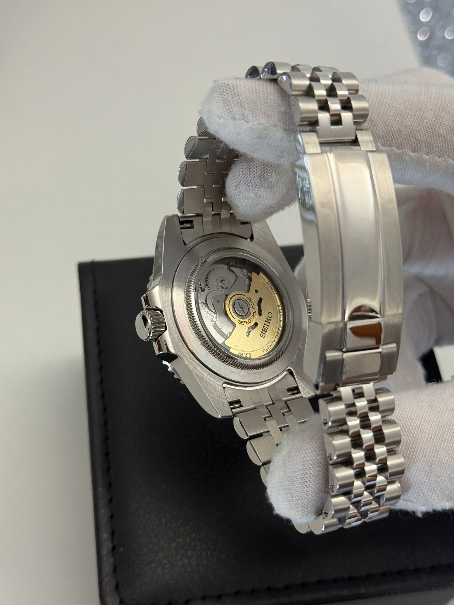 Blue Gem Arabic Submariner Custom Seiko Mod