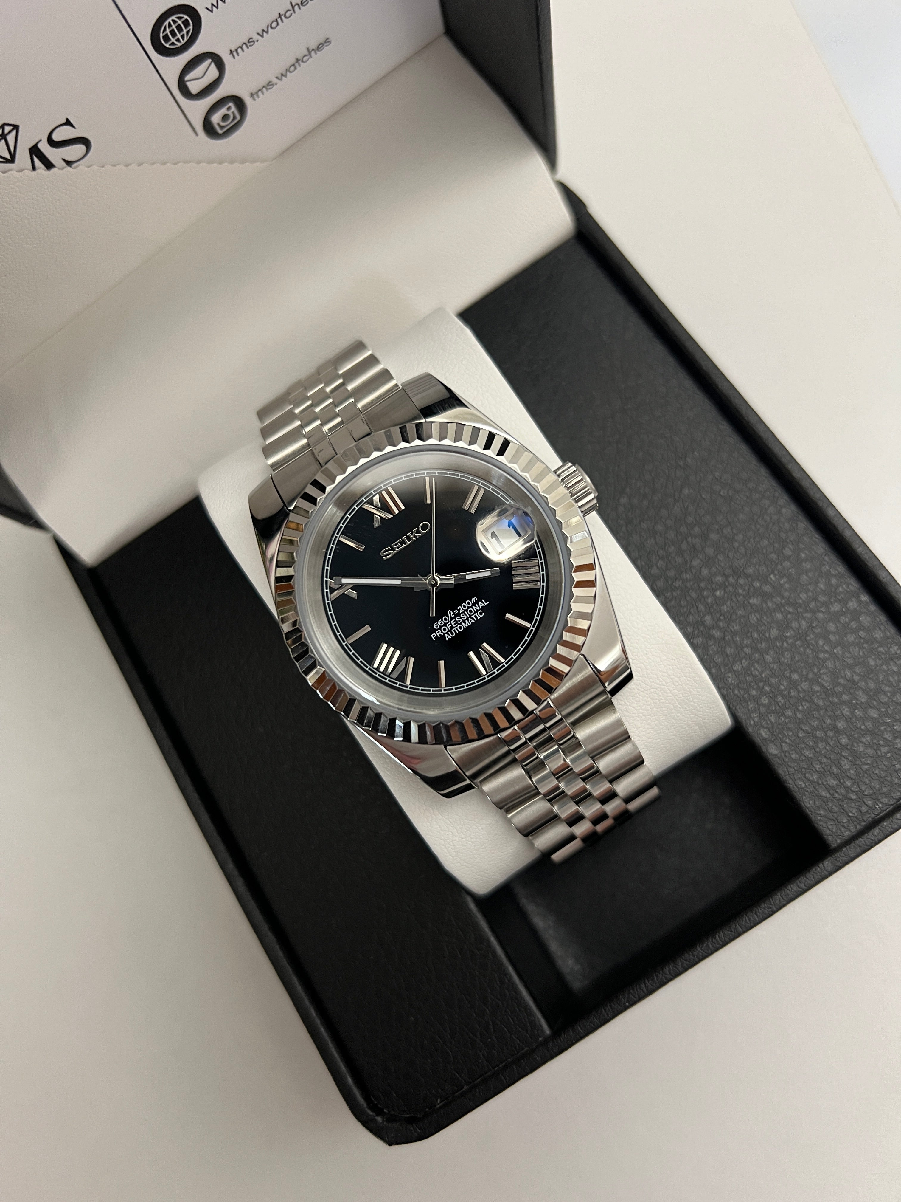 Custom Seiko Mod Black Roman Datejust Custom Seiko Mod – TMS Watches