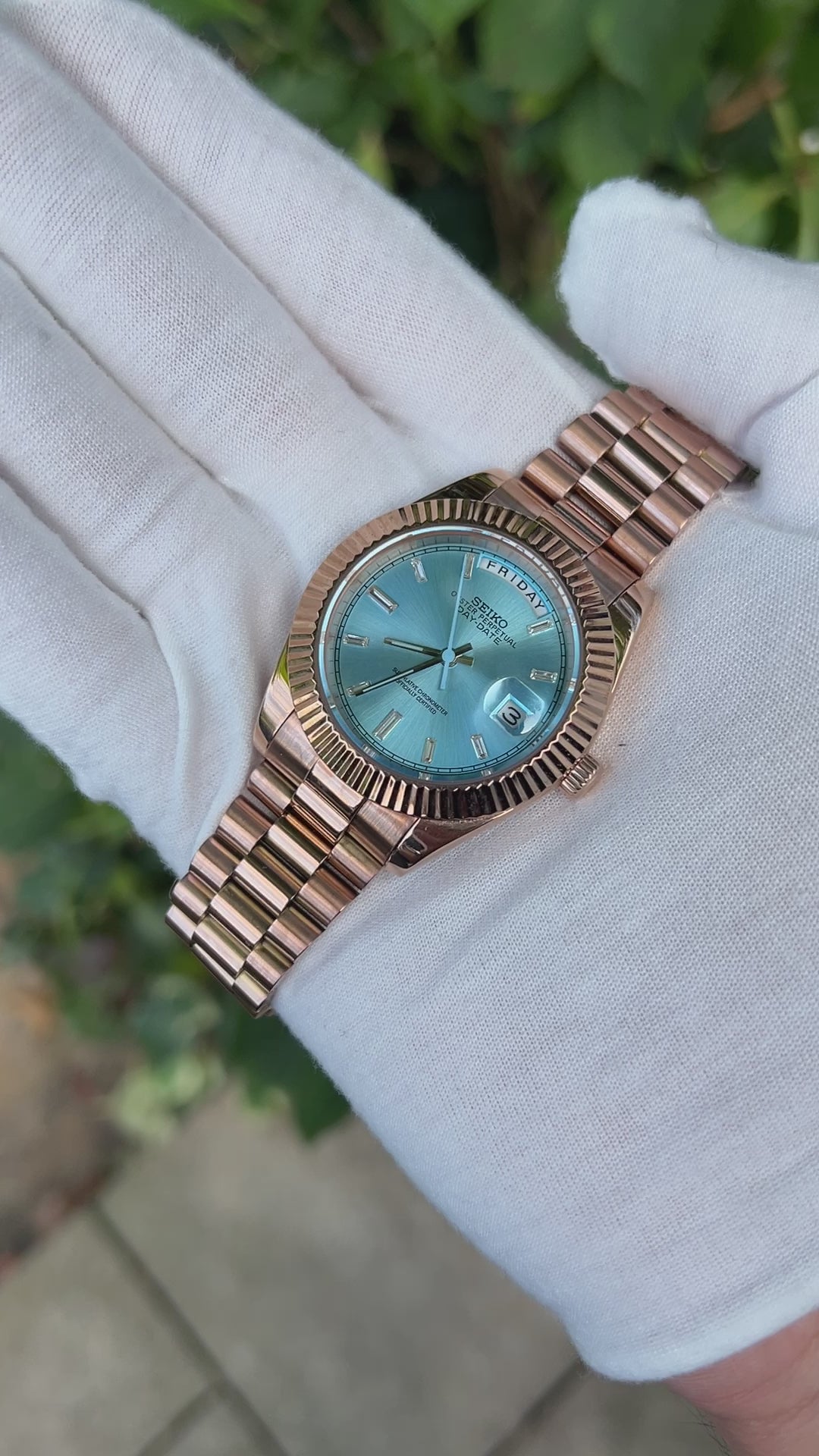 Tiffany Blue DayDate Custom Seiko Mod 39MM – TMS Watches